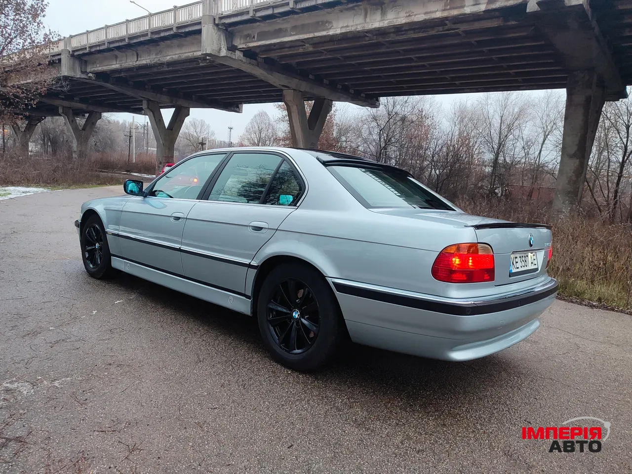BMW 7 серії - фото 14