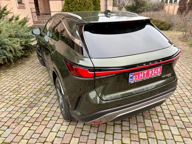 Lexus RX - фото 3