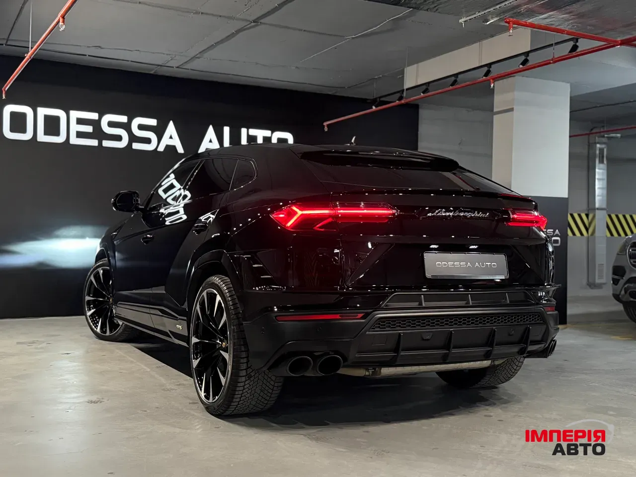 Lamborghini Urus - фото 10