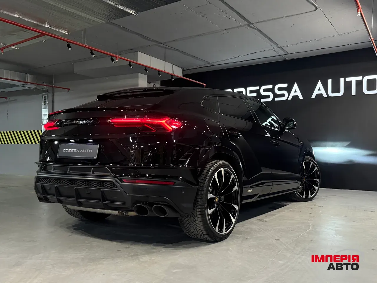 Lamborghini Urus - фото 7