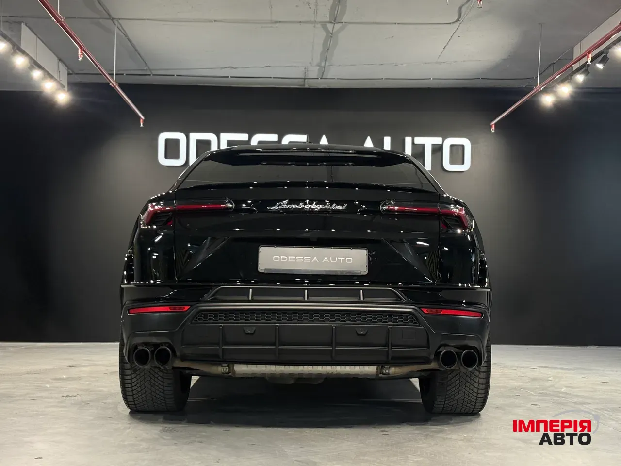 Lamborghini Urus - фото 11