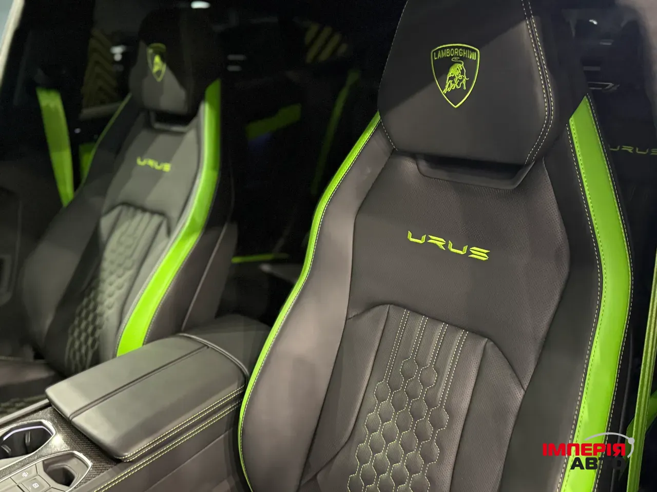 Lamborghini Urus - фото 27