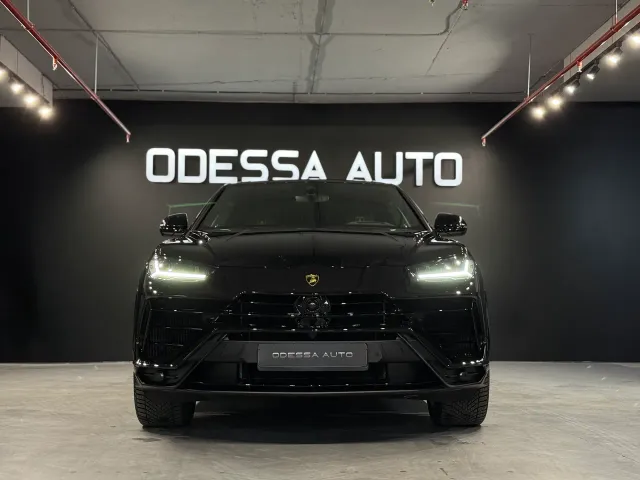 Lamborghini Urus - фото 3