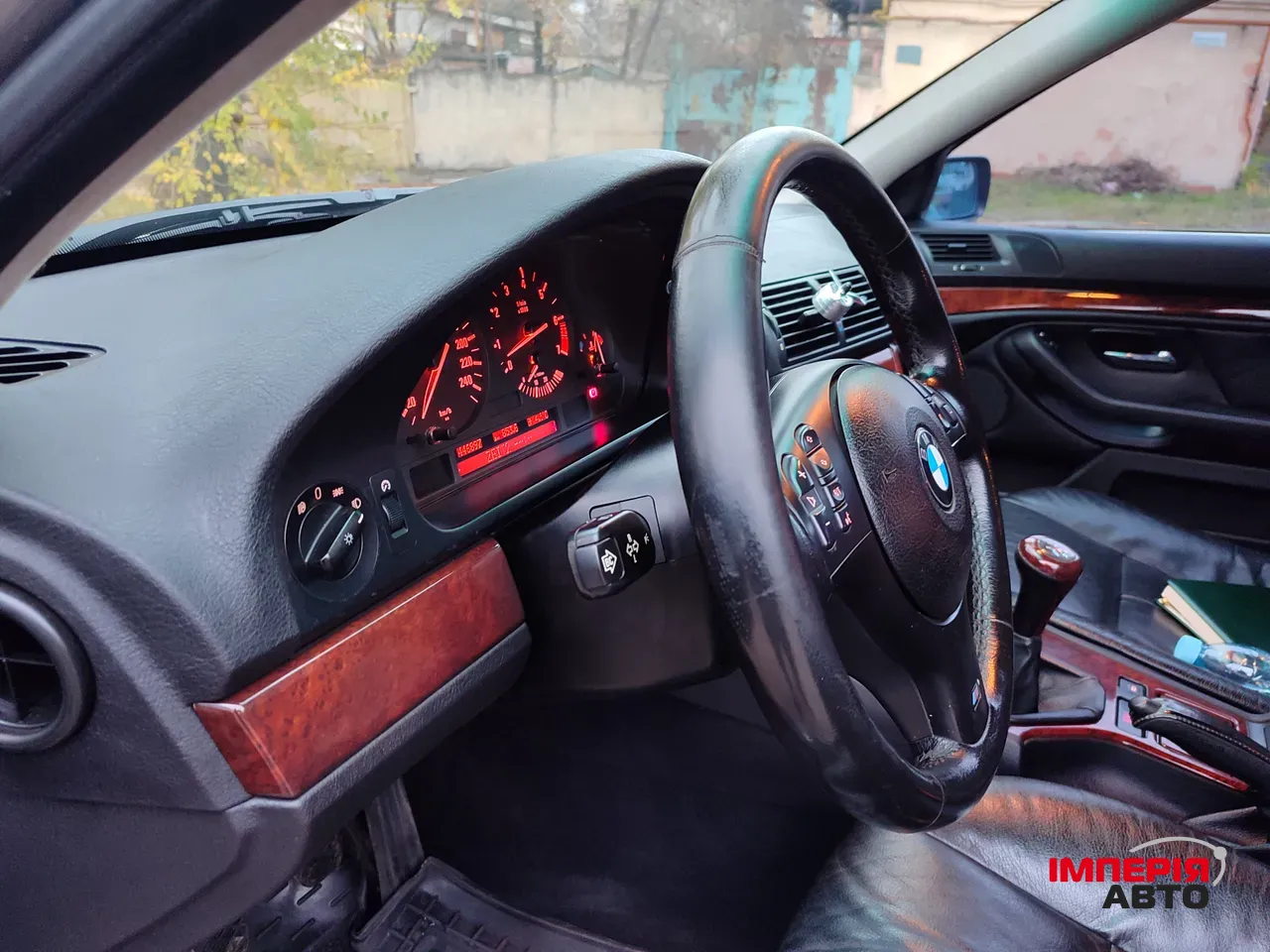 BMW 5 серії - фото 25