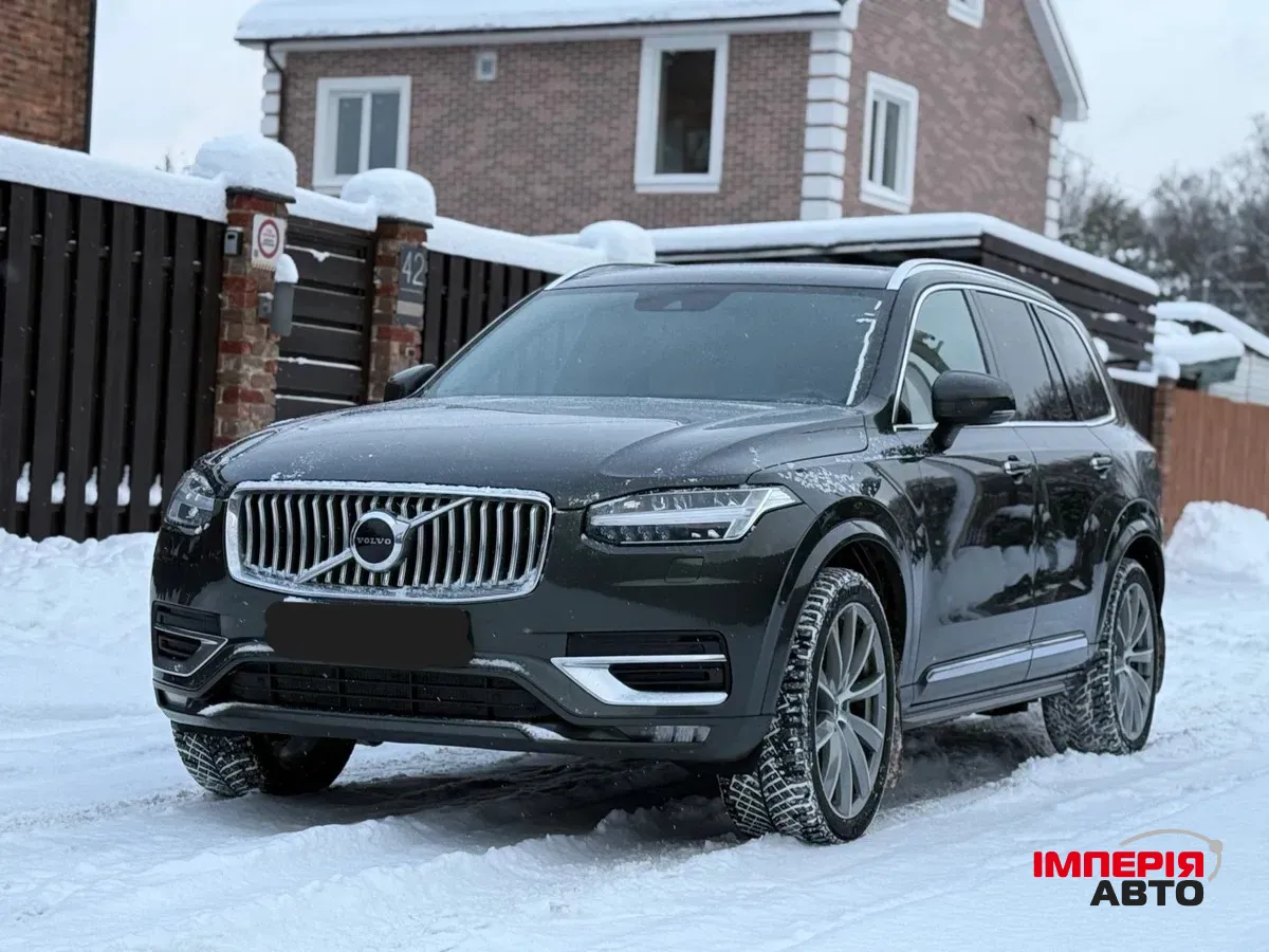 Volvo XC90 - фото 1