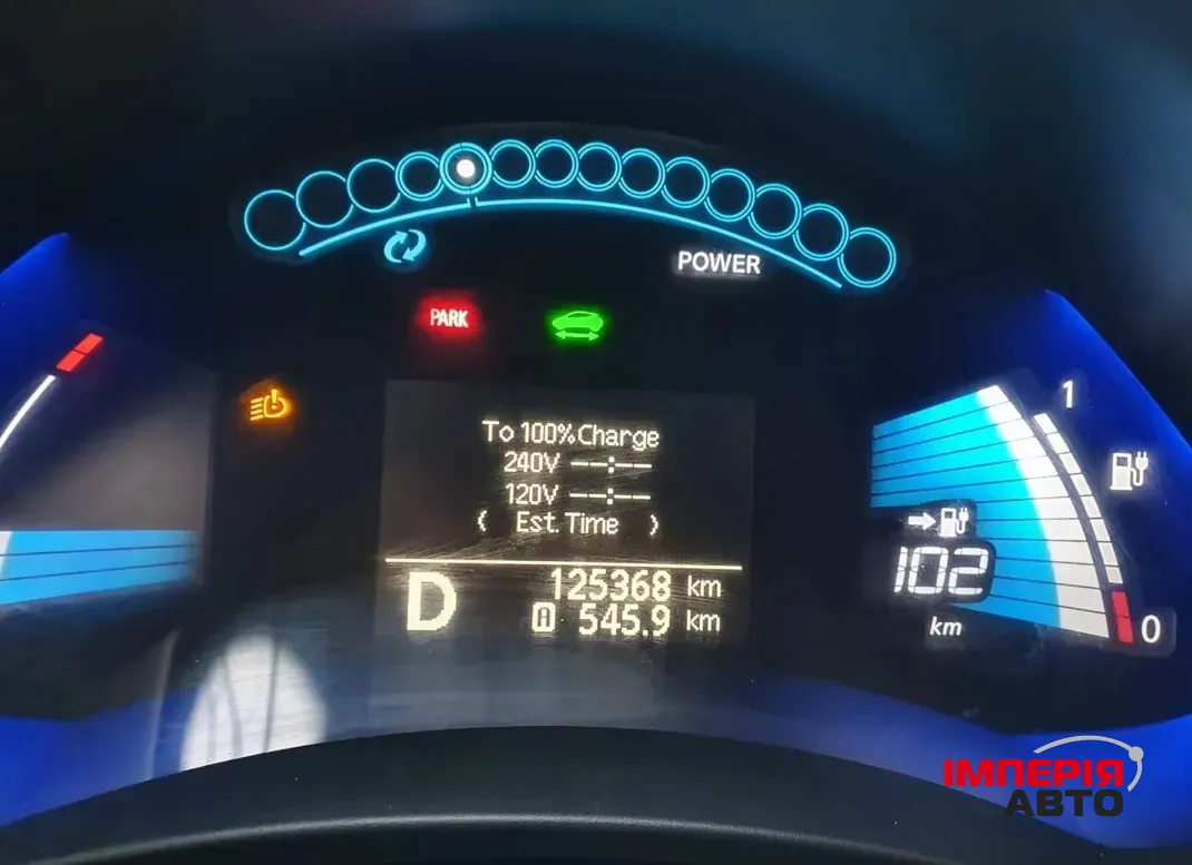 Nissan Leaf - фото 7