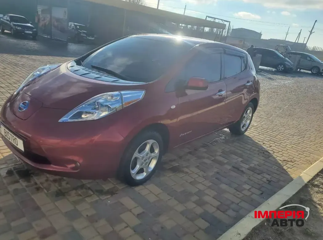 Nissan Leaf - фото 6
