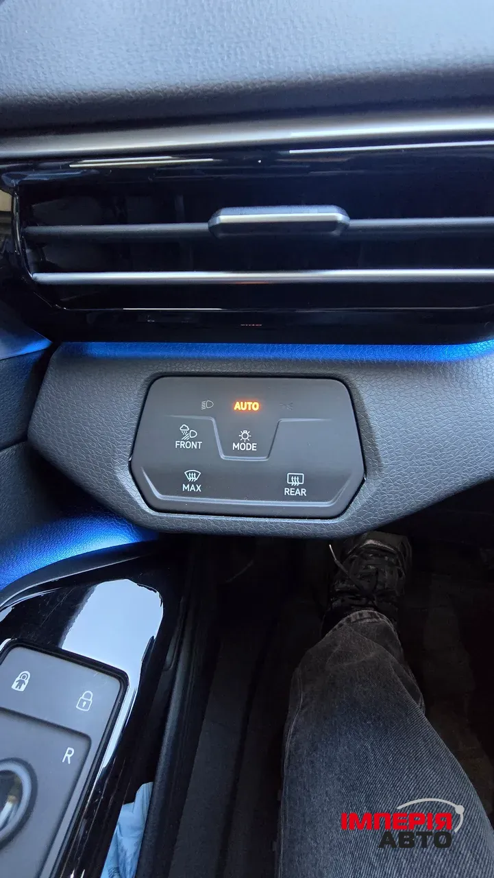 Volkswagen ID.4 - фото 15