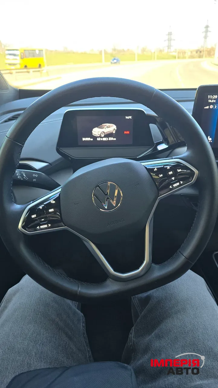 Volkswagen ID.4 - фото 16