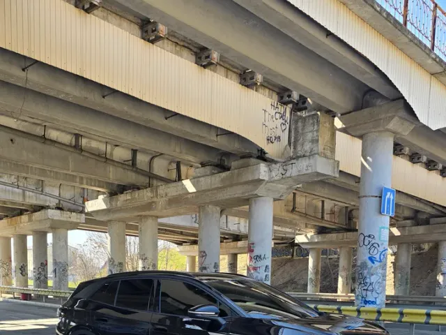 Volkswagen ID.4 - фото 5