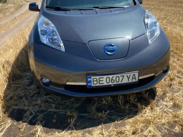 Nissan Leaf - фото 3