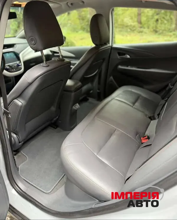 Chevrolet Bolt - фото 9