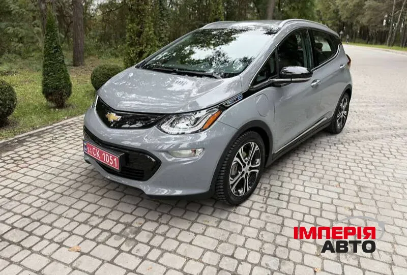 Chevrolet Bolt - фото 1