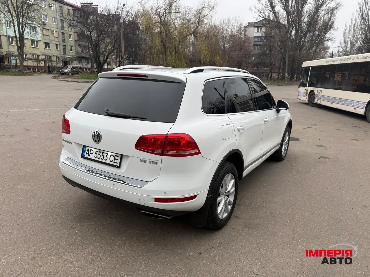 Volkswagen Touareg - фото 3