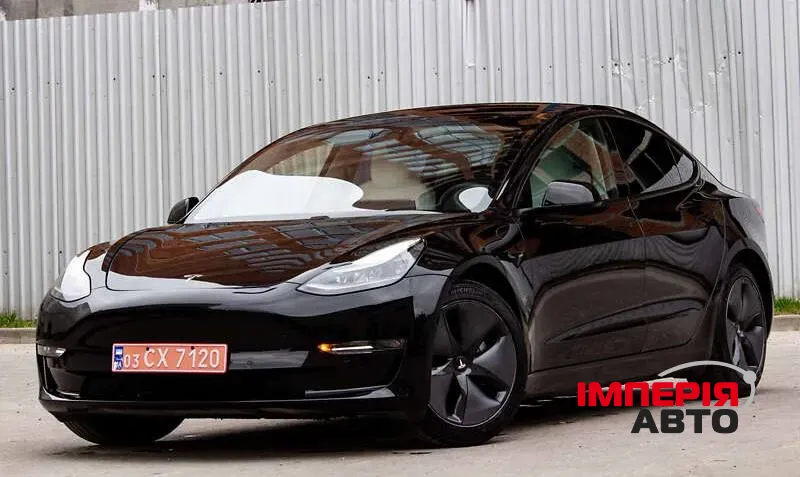 Tesla Model 3 - фото 2