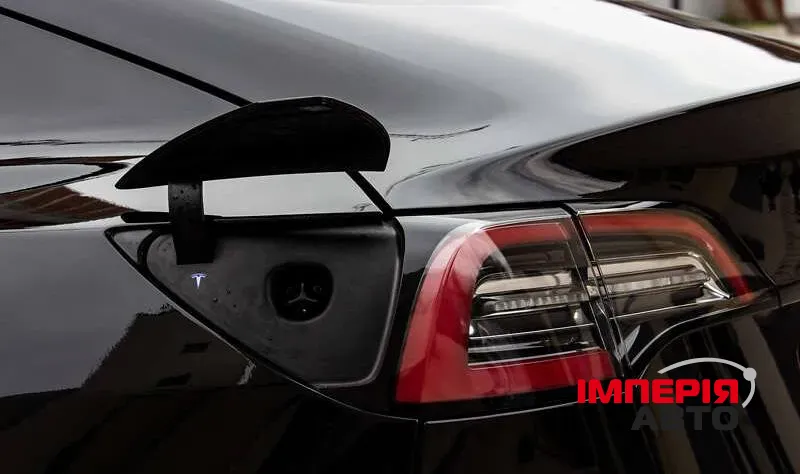 Tesla Model 3 - фото 15