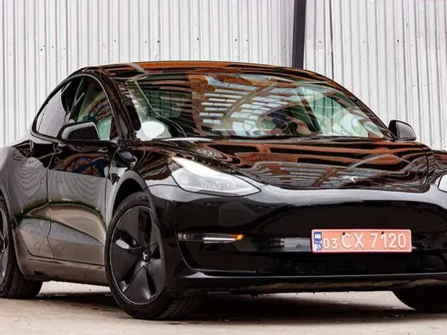 Tesla Model 3 - фото 3