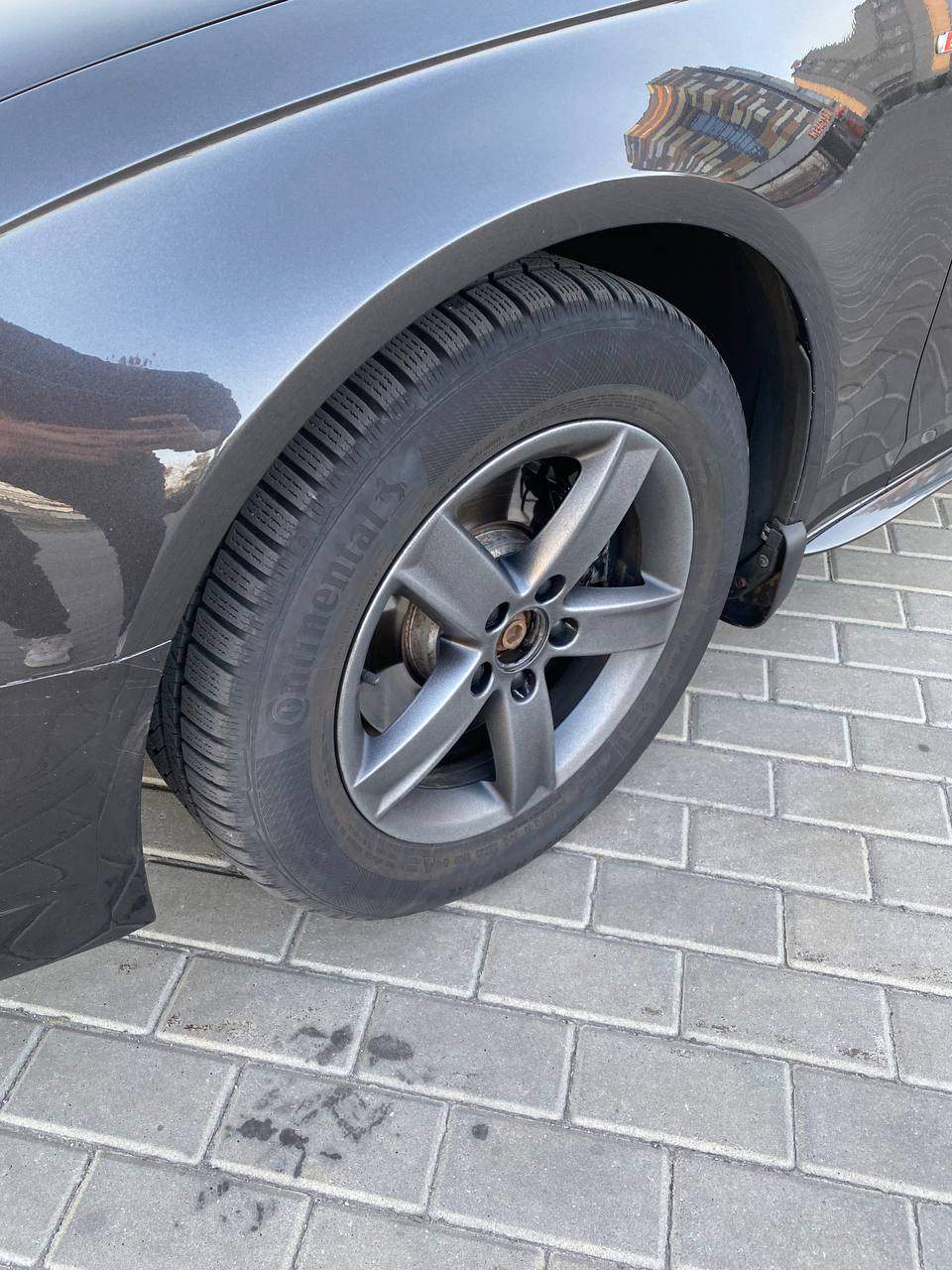 Audi A4 - фото 3