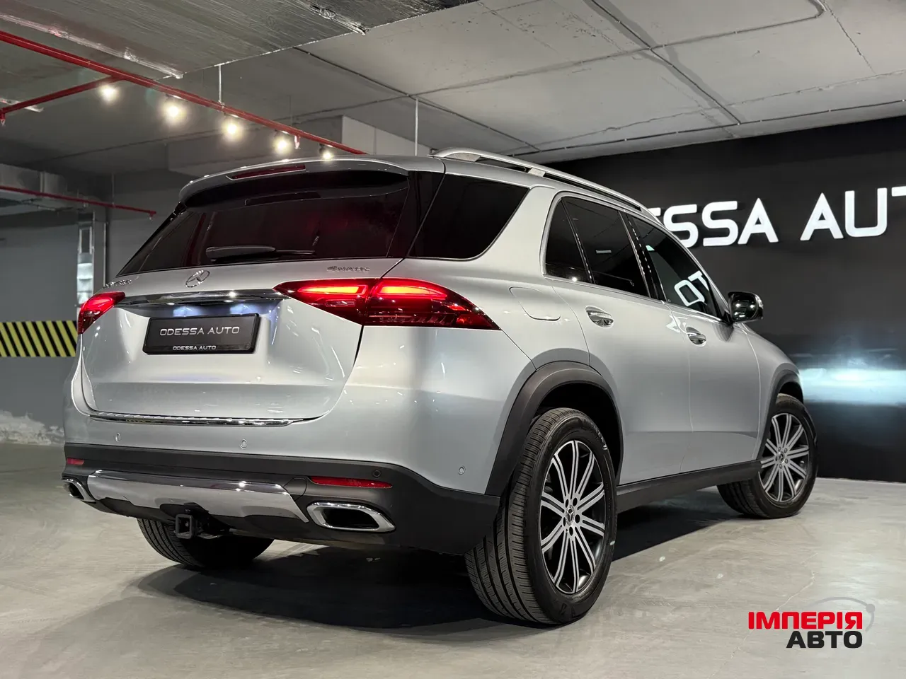 Mercedes-Benz GLE - фото 12