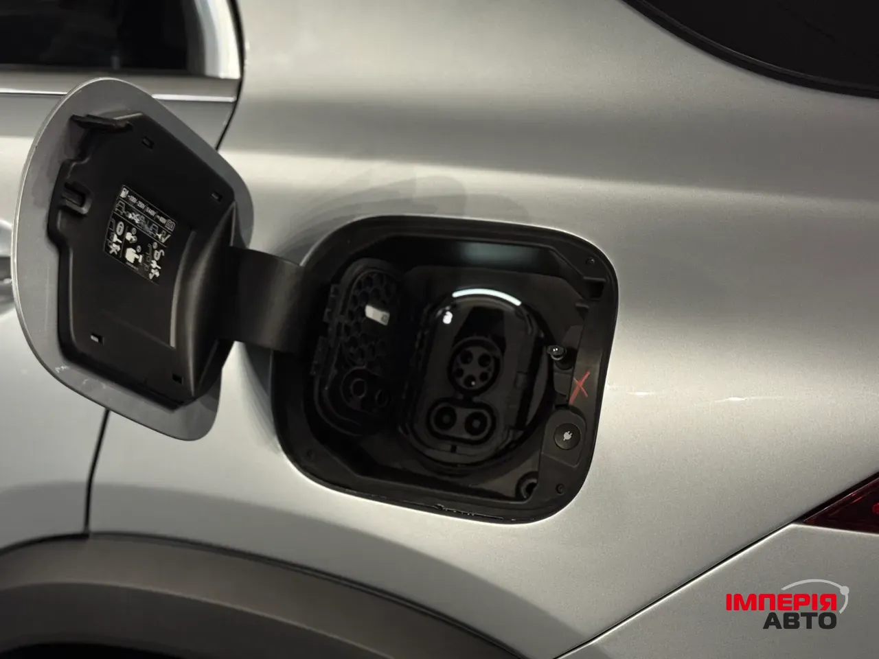 Mercedes-Benz GLE - фото 28