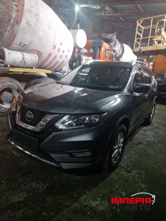 Nissan Rogue - фото 2