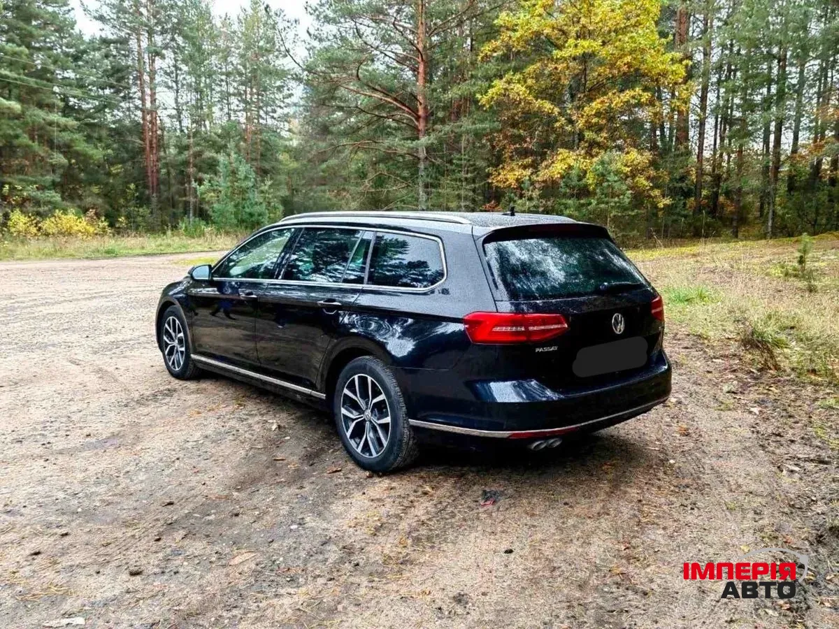 Volkswagen Passat - фото 7