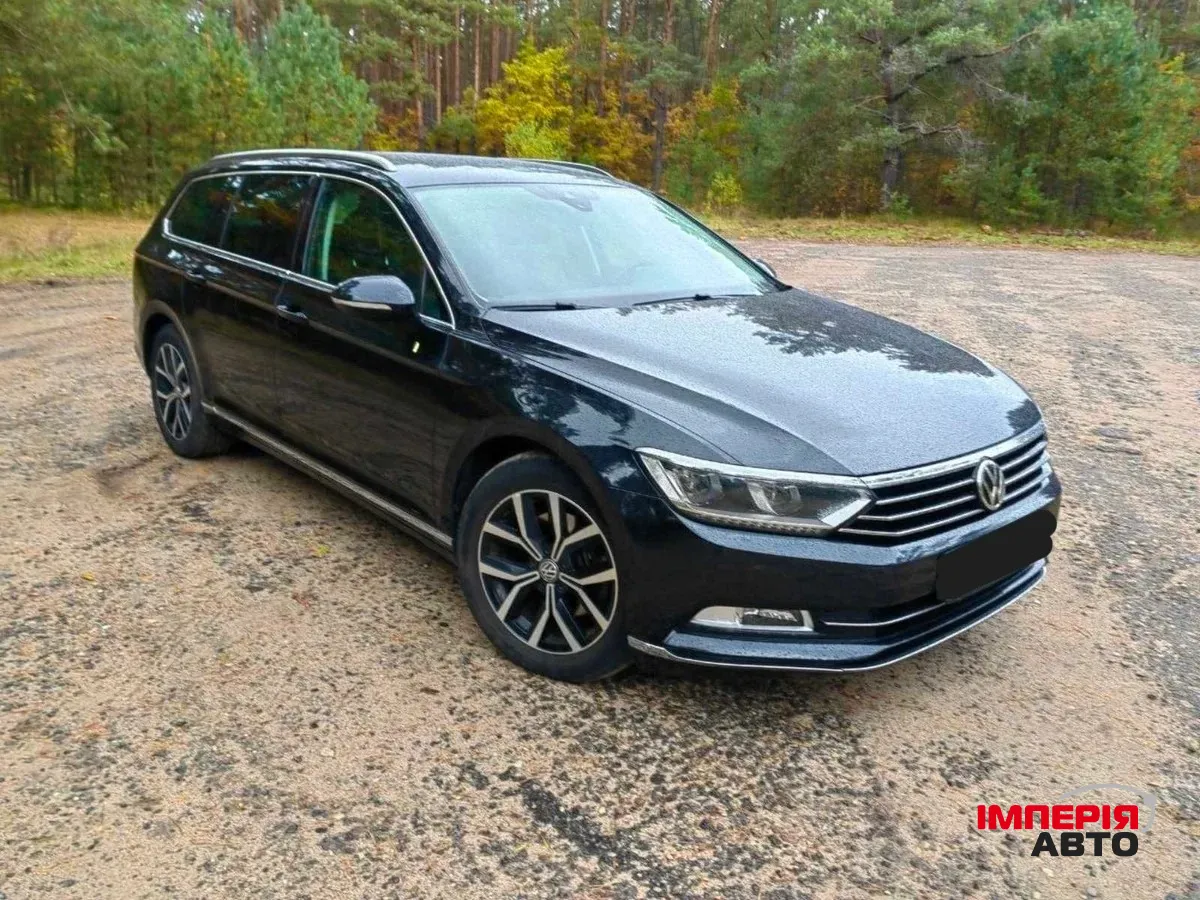 Volkswagen Passat - фото 4