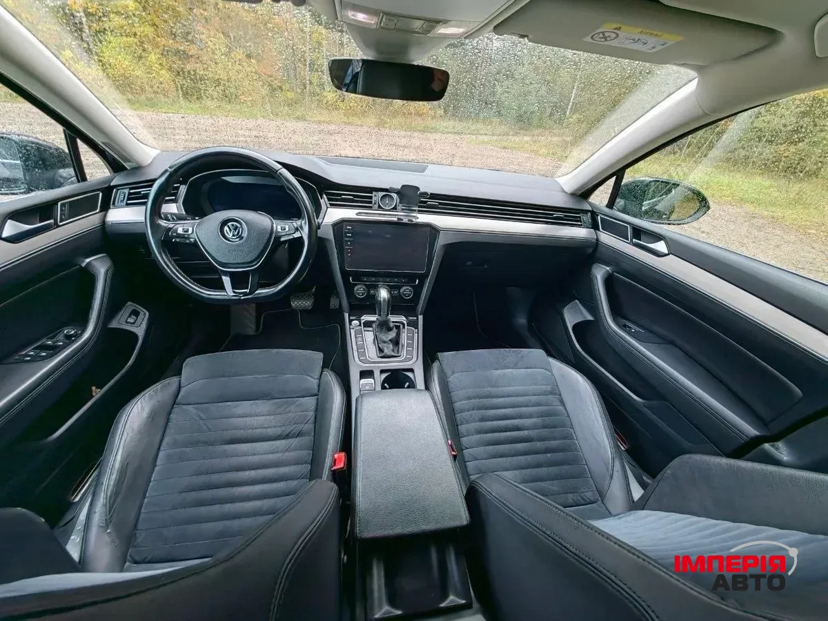 Volkswagen Passat - фото 10