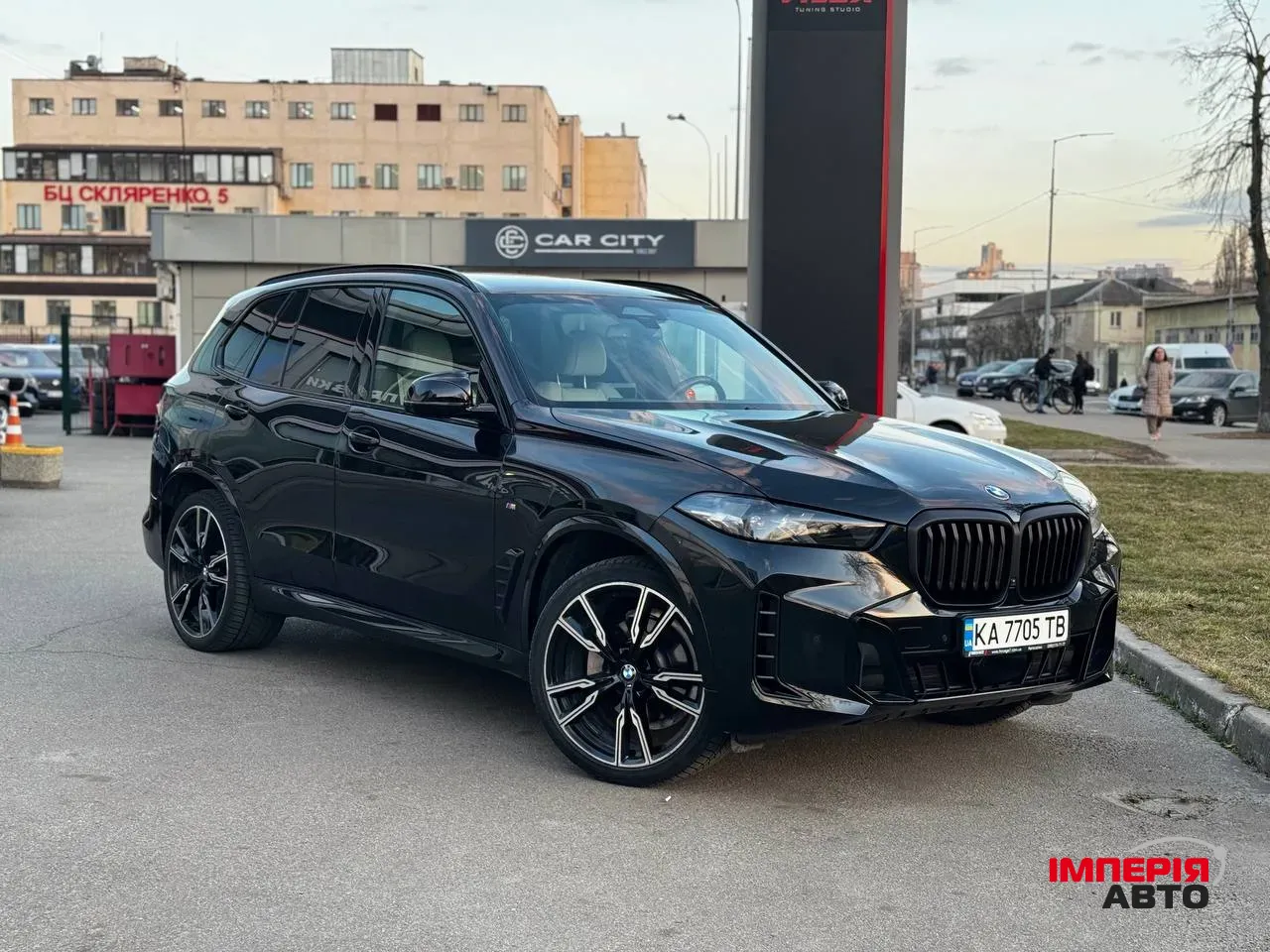 BMW X5 - фото 3
