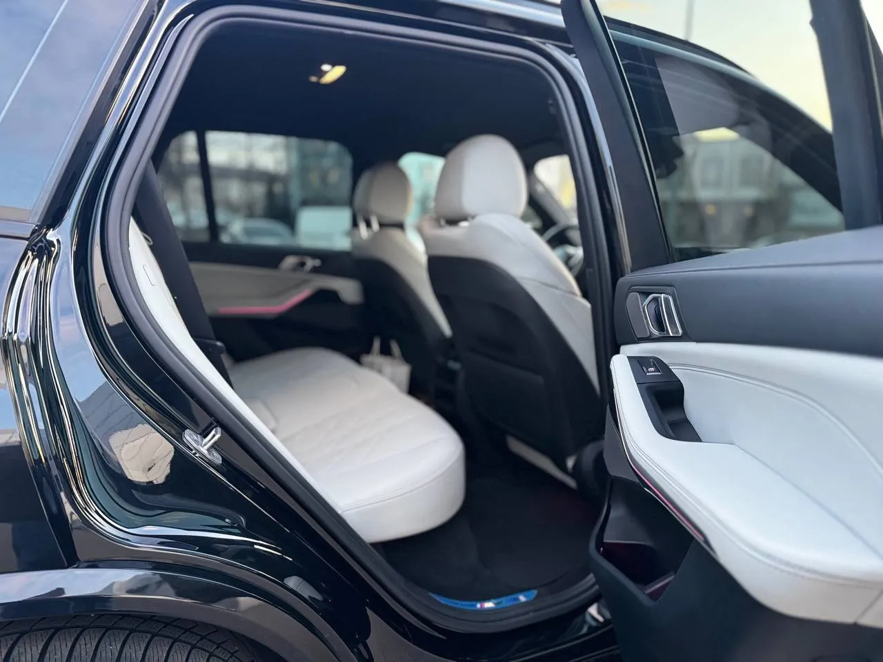 BMW X5 - фото 17