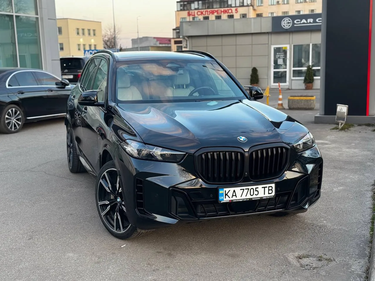 BMW X5 - фото 2