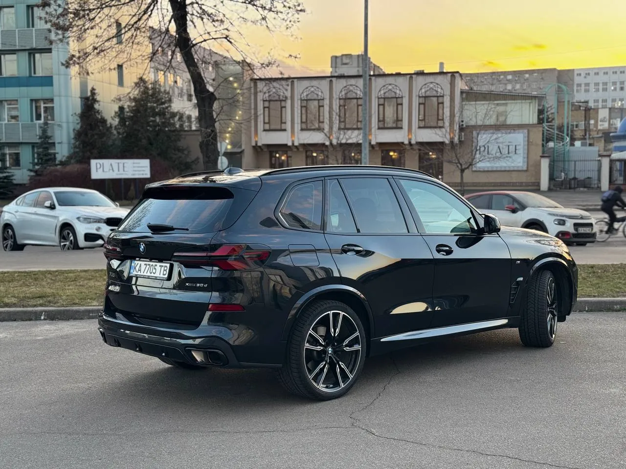 BMW X5 - фото 7