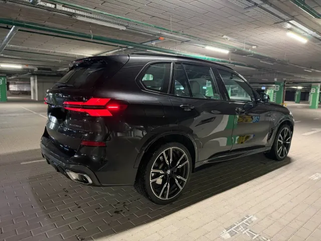 BMW X5 - фото 3