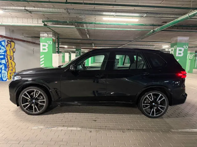 BMW X5 - фото 5