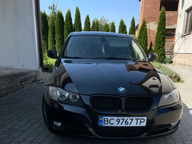 BMW 3 серії - фото 1