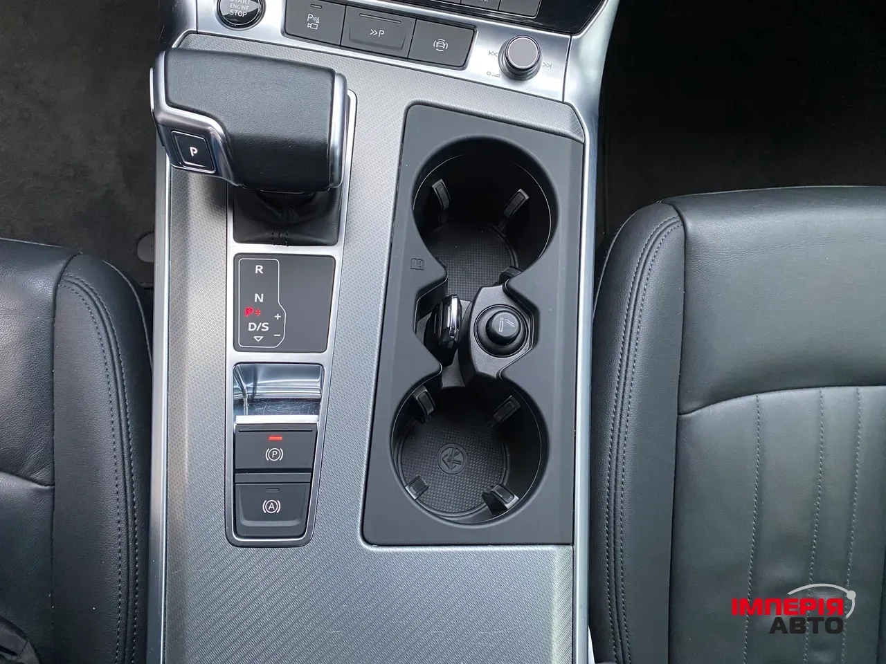 Audi A6 - фото 37