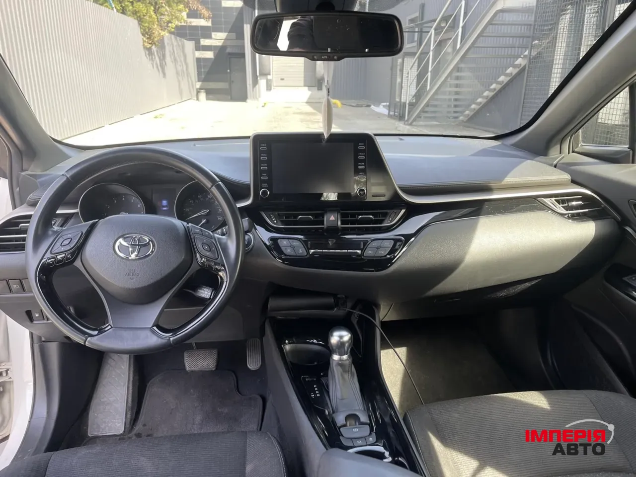 Toyota C-HR - фото 6