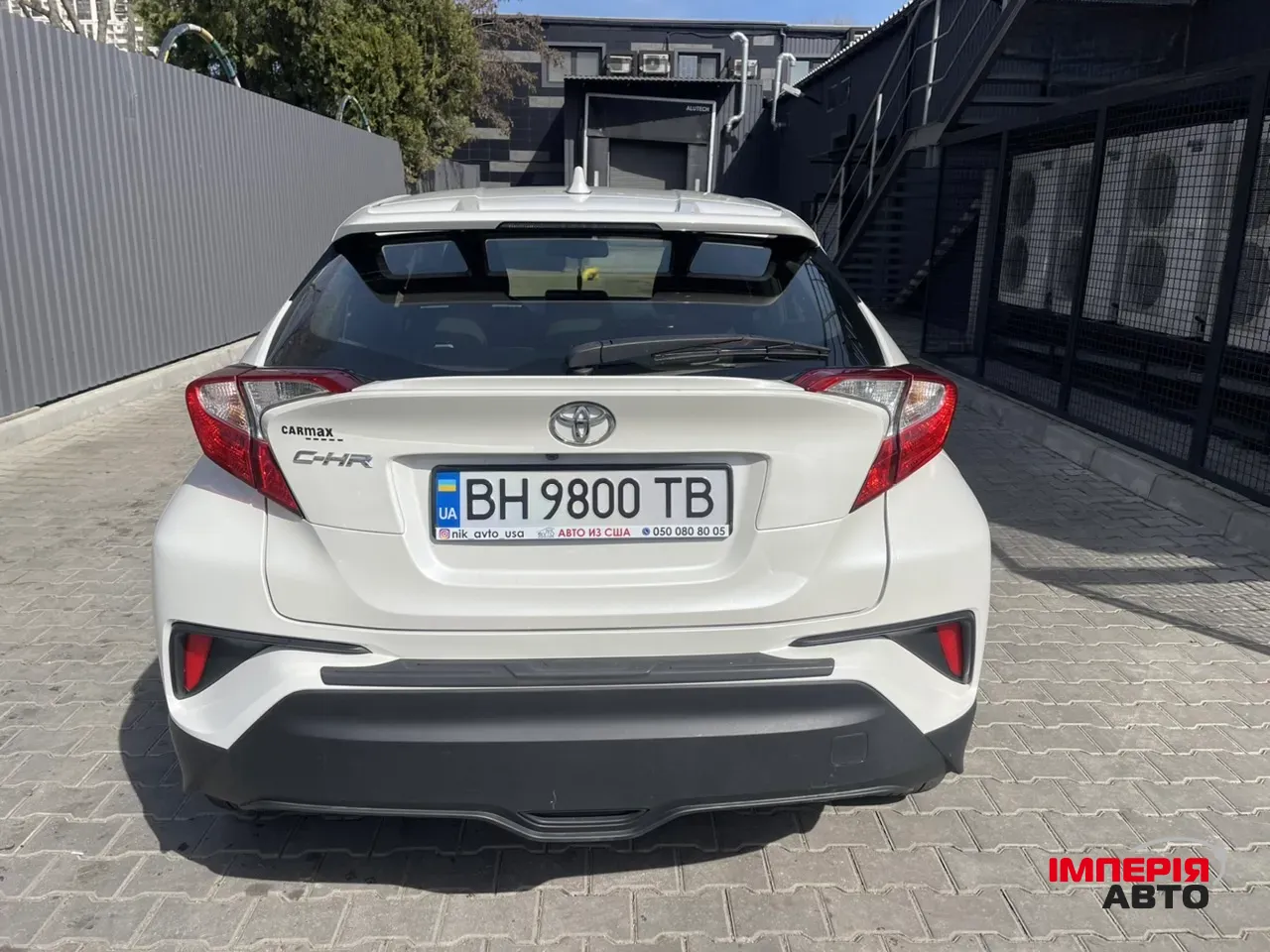 Toyota C-HR - фото 4