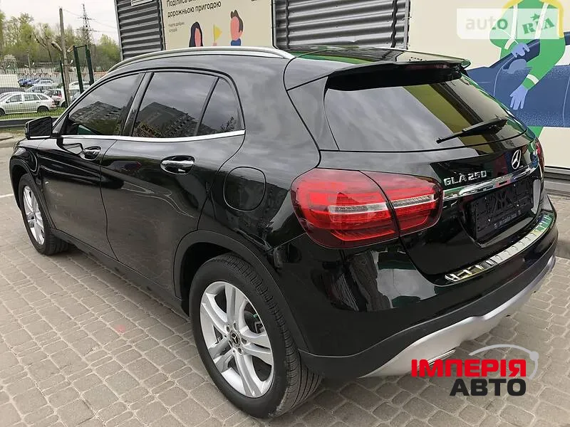 Mercedes-Benz GLA - фото 2