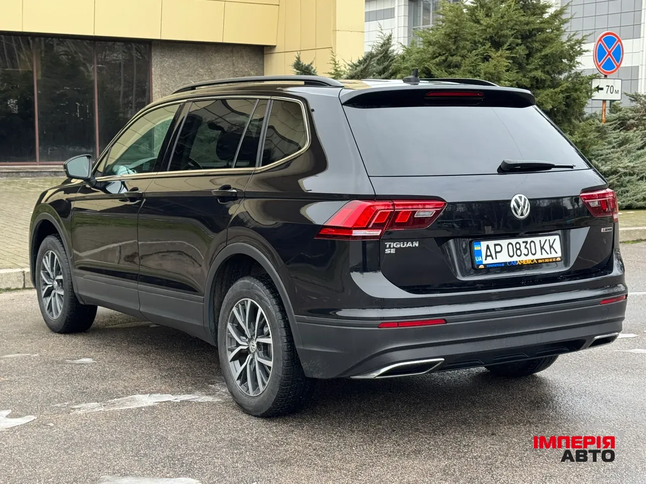 Volkswagen Tiguan - фото 9