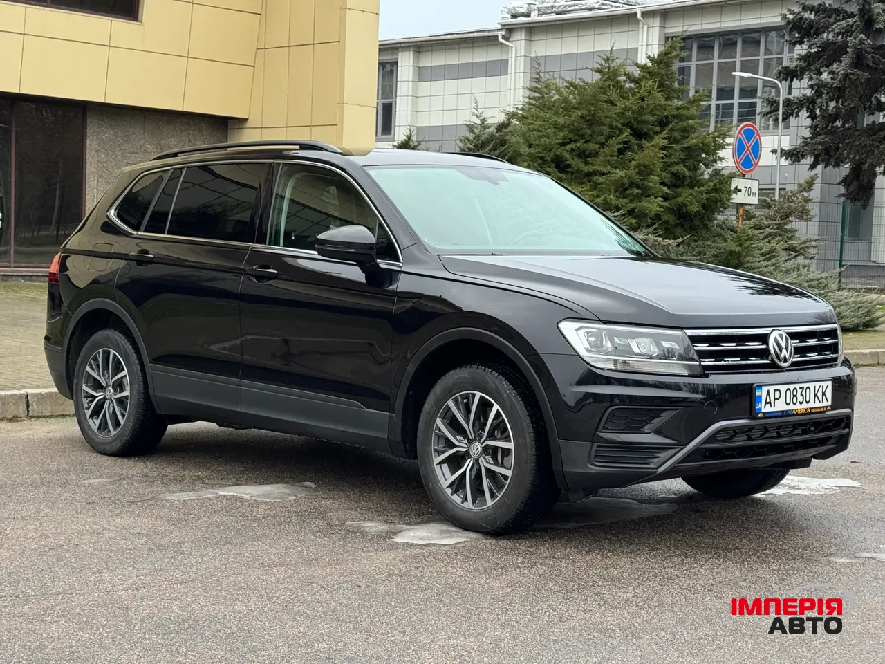 Volkswagen Tiguan - фото 5