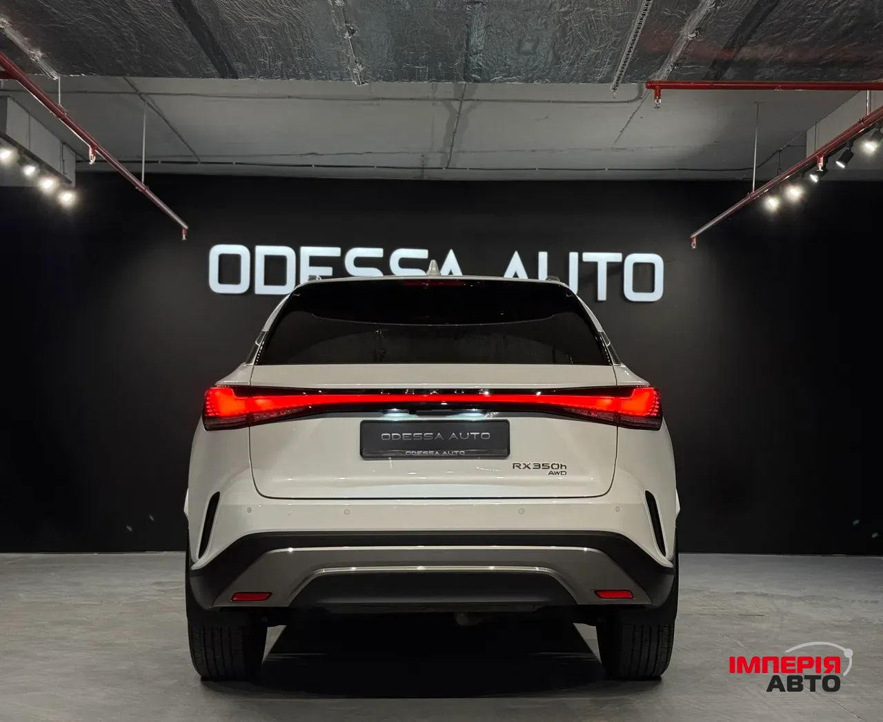 Lexus RX - фото 11