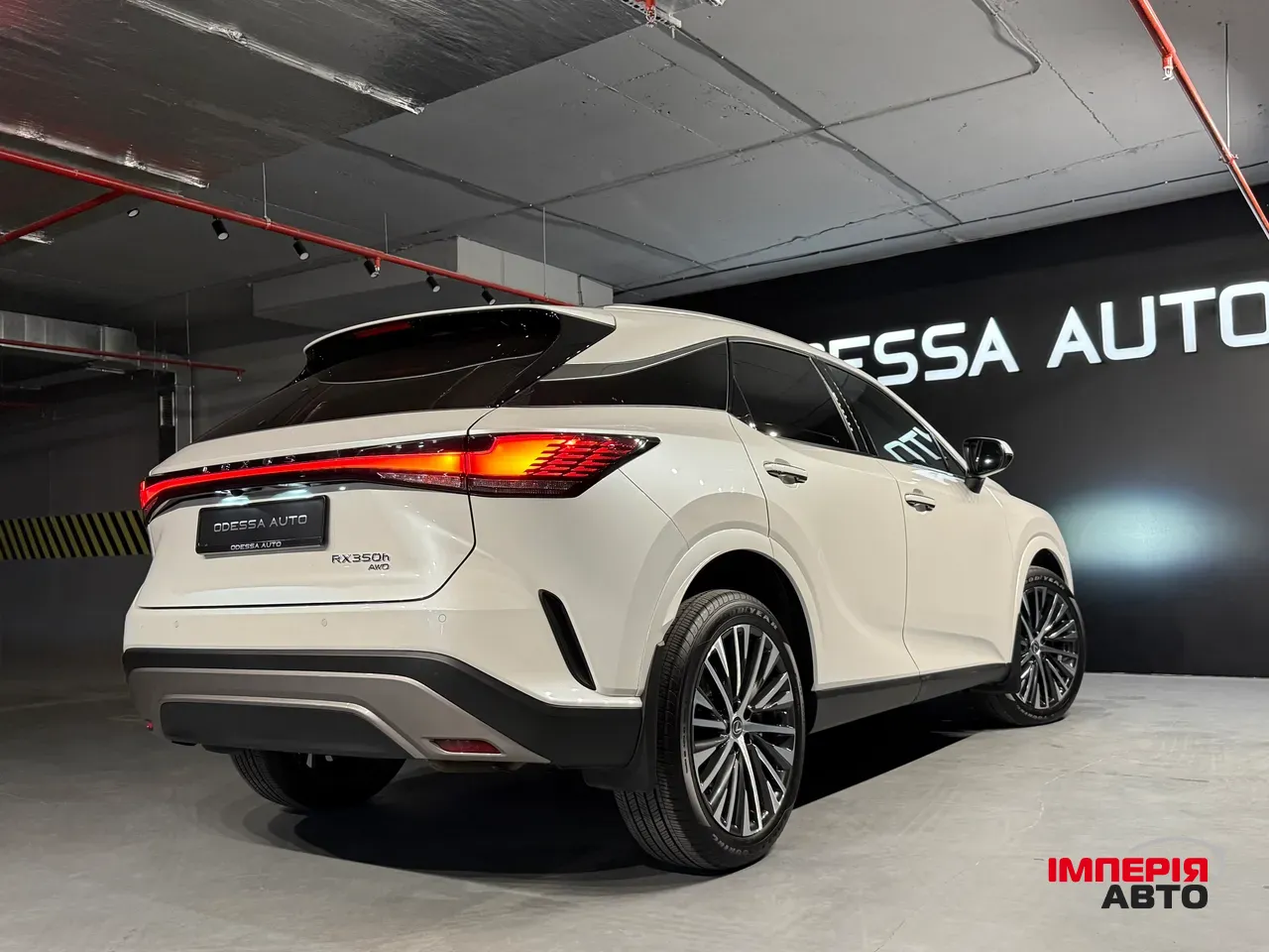 Lexus RX - фото 14