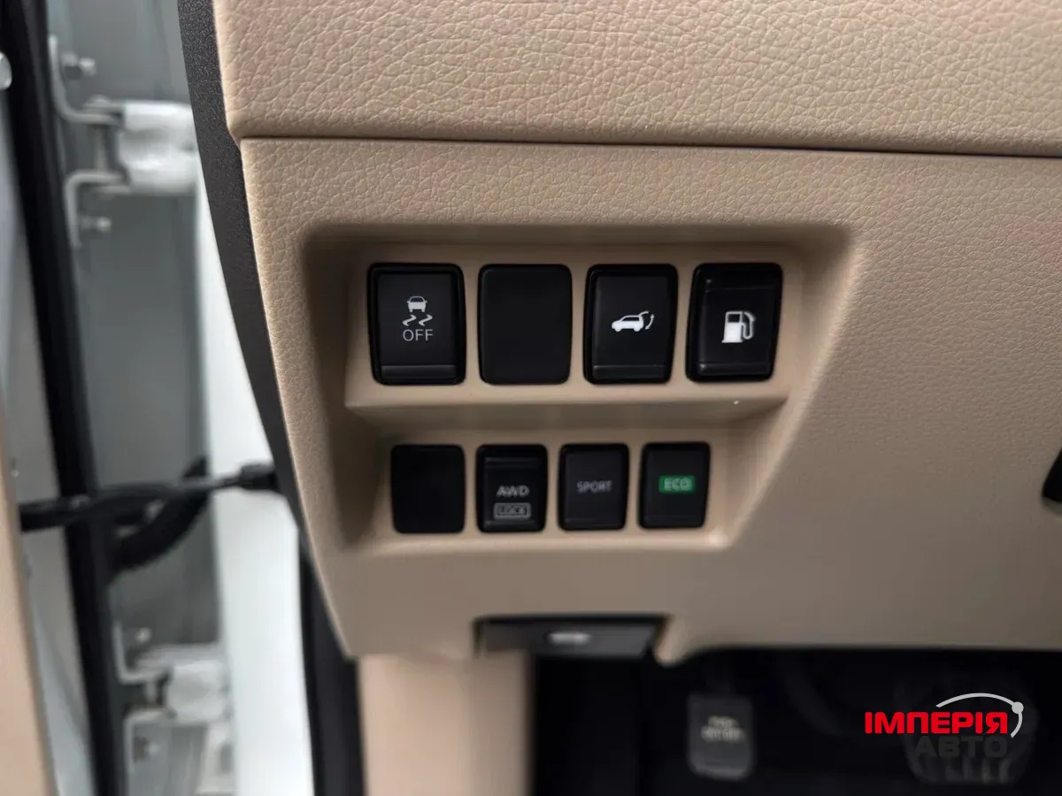 Nissan Rogue - фото 11