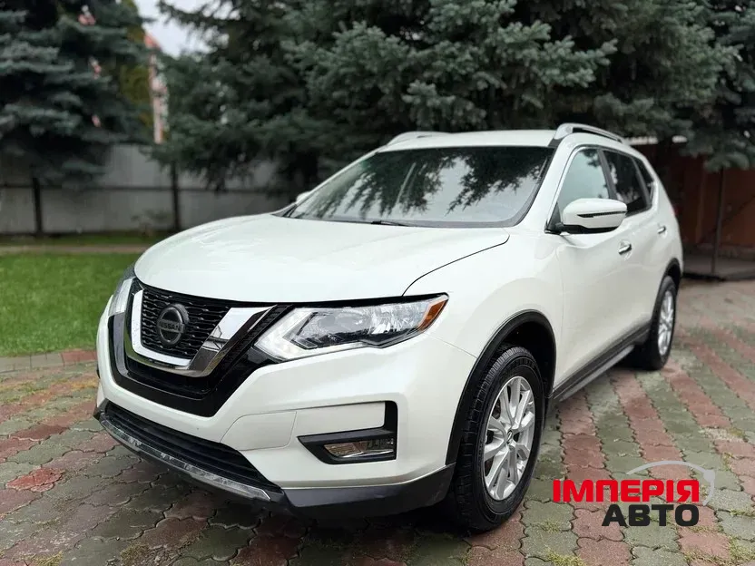 Nissan Rogue - фото 1