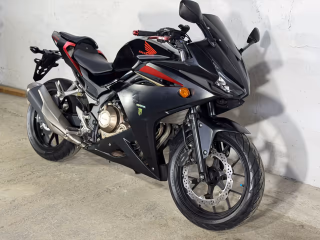 Honda CBR 400R - зображення 1