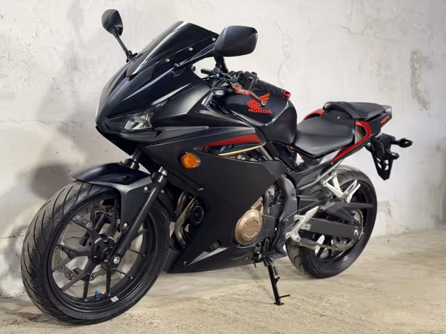 Honda CBR 400R - зображення 4