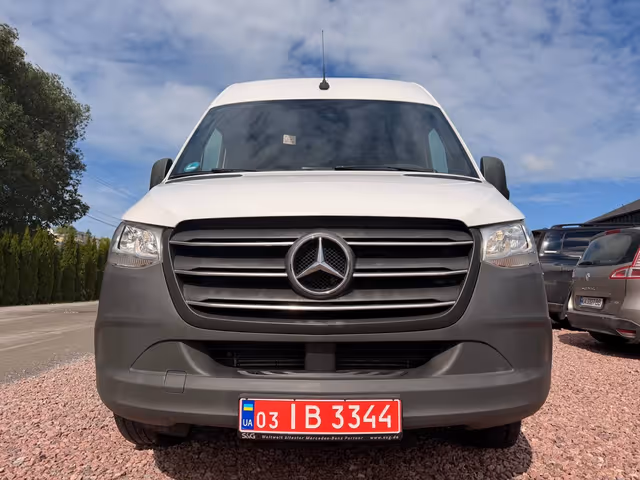 Mercedes-Benz Sprinter - фото 2