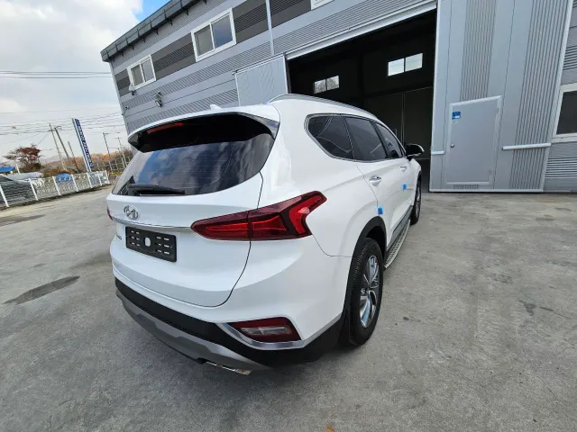 Hyundai Santa Fe - фото 5