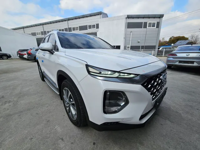 Hyundai Santa Fe - фото 3